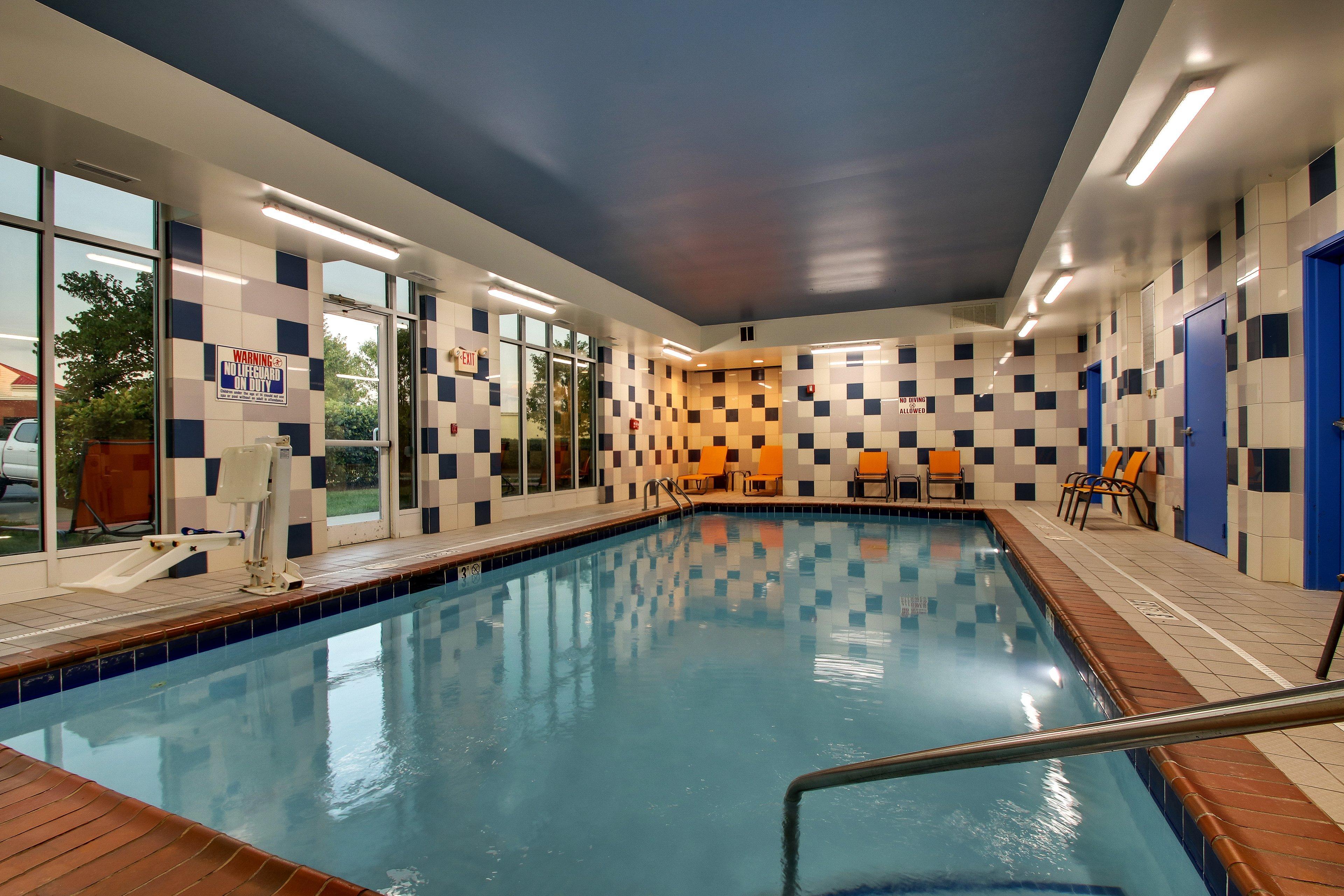 Holiday Inn Express Georgetown By Ihg Bagian luar foto