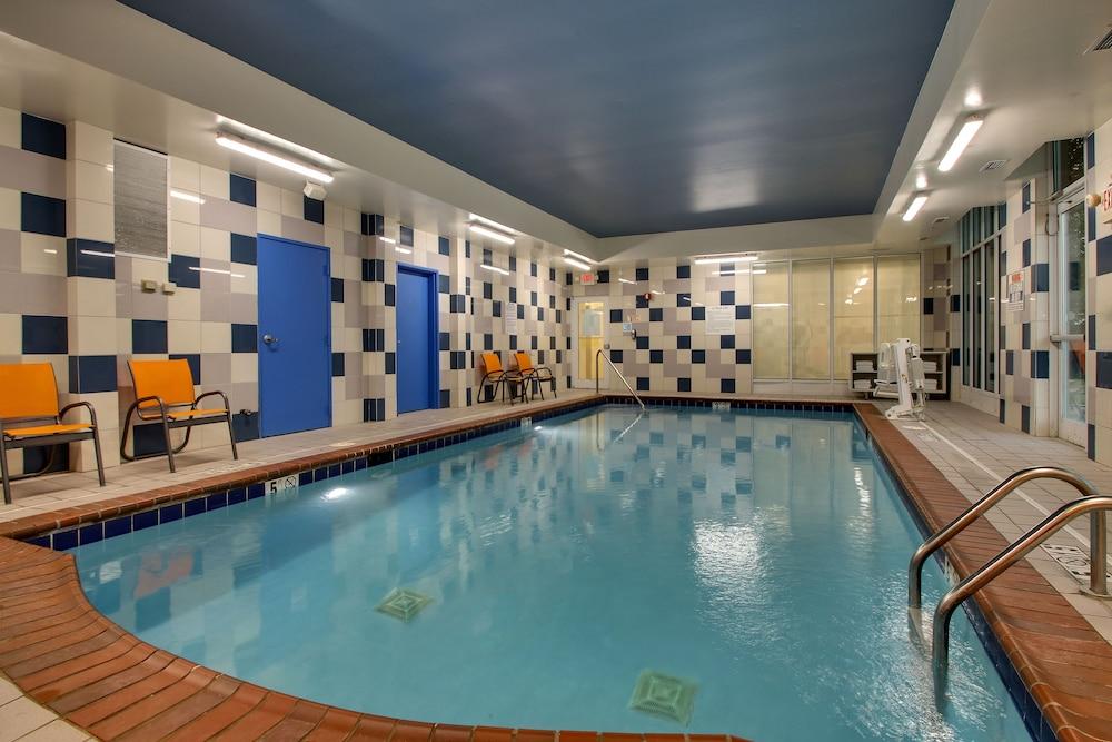 Holiday Inn Express Georgetown By Ihg Bagian luar foto