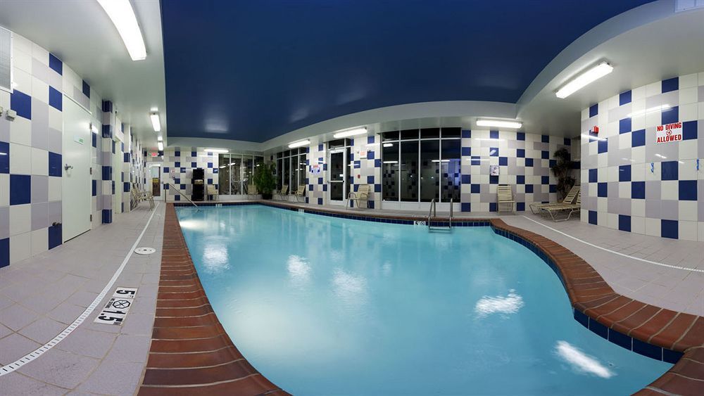 Holiday Inn Express Georgetown By Ihg Bagian luar foto