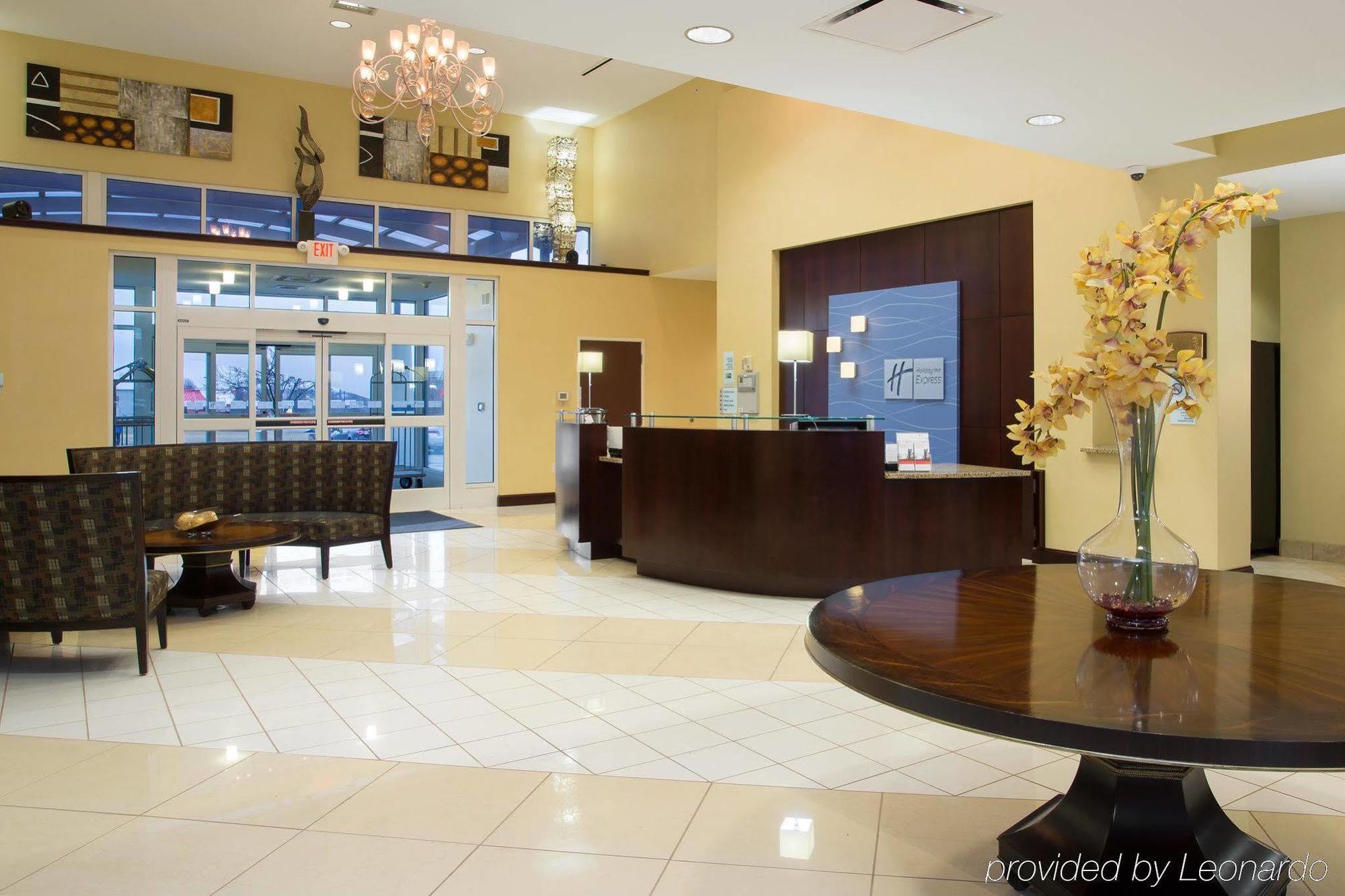 Holiday Inn Express Georgetown By Ihg Bagian luar foto